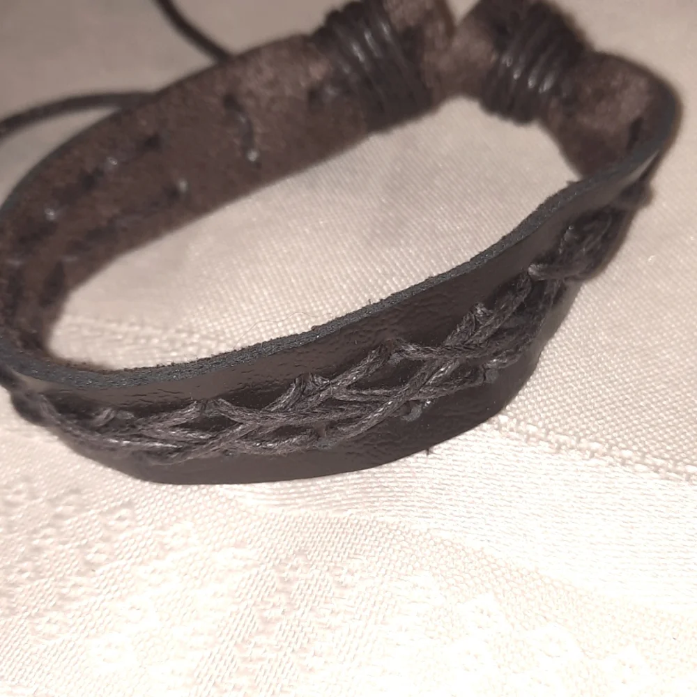 3 Bracelets